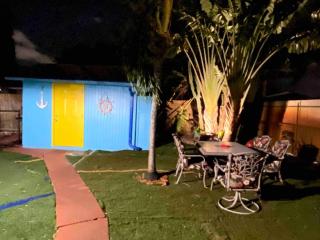 Great location Pool home w Pool table 5br - 3