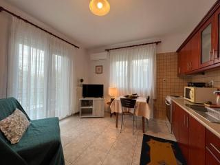 Elia Apartment II - 1