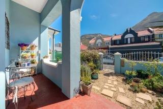 'Imagine' - Surfers Corner Muizenberg Village - Cape Town - 6