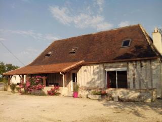Gite de Born avec piscine privée au coeur de la campagne - - 1