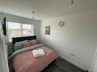 Enjoyable Home - Sunderland - 9