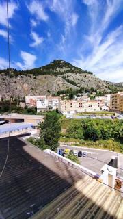 Charming Three Bedroom Apartment in Alcoi (with WIFI) - Alcoy - 3