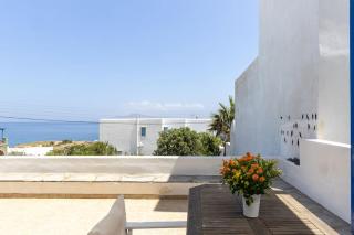 Tinos Beautiful Sunrise Apartment Near Agios Sostis Beach - Agios Sostis - 5