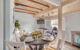 Driftwood - Meredith Lodging - Rockaway Beach - 0