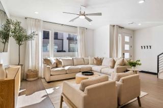 Sixteen Sandals townhouse - Atkinville - 0