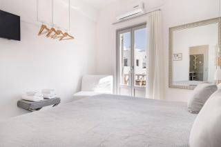 New Spacious Studio with Balcony in the heart of Naousa - 7