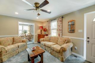Charming New Bern Cottage with Grill and Fire Pit! - New Bern - 6