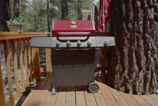 The RobinHood Retreat! A 1 min Walk to SnowPlay! - 6