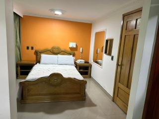 Hotel Bosque Chapinero - 1