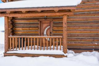 Relaxing Lakeside Getaway on Beautiful Hebgen Lake! HOT TUB with lake views- Beachside Lodge - 1