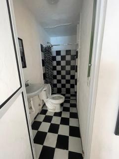 Casa Nova! PRIVATE BATHROOM AND ROOM - Cancún - 9