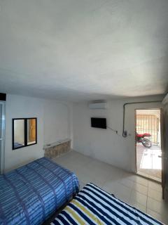 Casa Nova! PRIVATE BATHROOM AND ROOM - Cancún - 7