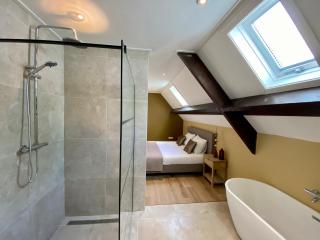 LooSan Lodges - Reutum - 9