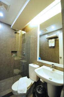 Astoria Greenbelt - Manila - 8