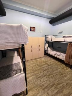 Tbil Home Hostel - Tbilisi - 3