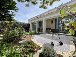 Maison rénovée avec mezzanine, jardin, à 750m de la plage de La Rémigeasse, 4 couchages, Wifi inclus - FR-1-246A-217 - Dolus-d'Oléron - 9