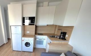 Apartamento a estrenar en Planta Primera C con piscina - 8