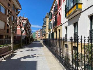 Getxo Beach Apartment by Getxo Garden Houses - 1
