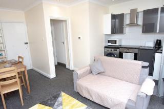 Evergreen Apartments-Flat 7, London - Londra - 4