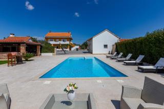 MP Luxury Holiday Home with swimming pool - Zadar - 3