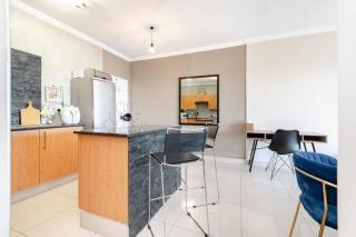 17th Floor with high rise view - Joanesburgo - 7
