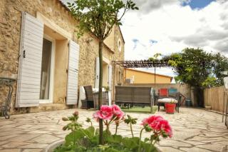 Le Jardin Suspendu Gîte avec piscine et jacuzzi pour 15 personnes - Vailhauquès - 8