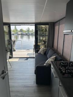 Stoere HOUSEBOAT op toplocatie! - 4