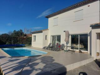 Studio neuf avec acces piscine - 0
