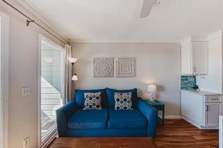 Sea Cabin 227-B - 8