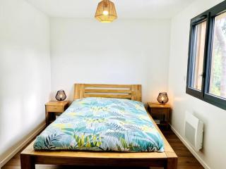 Belle maison en bois à l'océan - 1