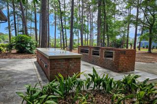 Sweet Coastal Condo - Southport - 5