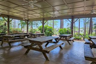 Sweet Coastal Condo - Southport - 4
