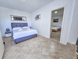 Apartments Vuković Vanja - Makarska - 9