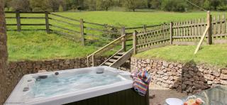 Orchard Barn - Little Dean - 8