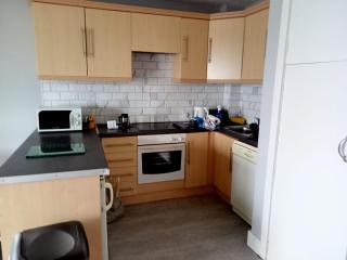 Sunnyside View Apartment -modern & cosy apartment with magnificent views to match - Youghal - 7