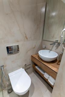 Titania Hotel - Sarandë - 1