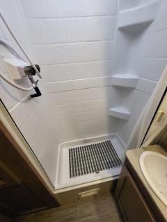 Island Breeze RV - Covington - 2