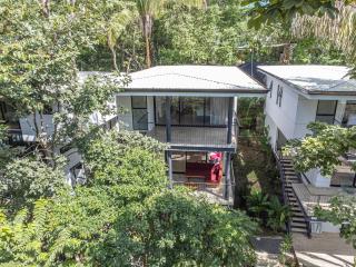 Surf Beachvilla Santa Teresa - walk-to-beach, huge yoga decks, 135 qm2 - 0