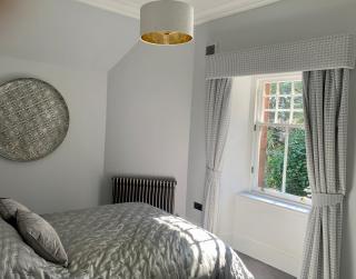 Pollokshields Burgh Hall Lodge Houses - 8