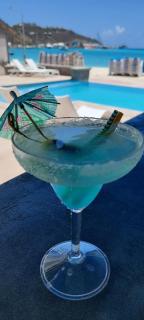 Seaview Beach Hotel - 1