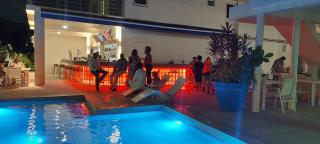 Seaview Beach Hotel - Philipsburg - 1