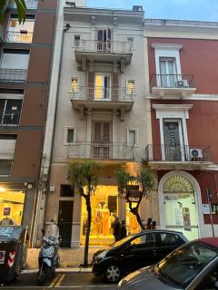 Putignani Exclusive Suite - Bari - 4