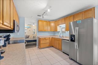 Pirates Cove - Private Pool, Seasonal Hot Tub, Game Room, Close to Beach, Pets OK - 5