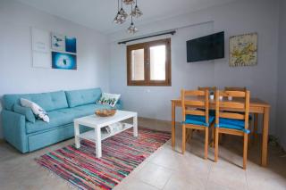 Quiet Panoramic Sea View Home -Large Balcony - Kriopigi - 7