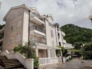 Apartment Skada - Sveti Stefan - 9
