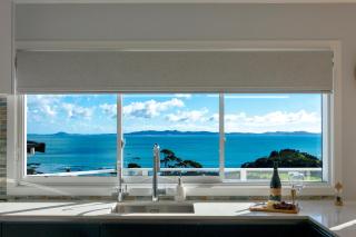Luxury Lookout - Cable Bay Holiday Home - Cable Bay - 2