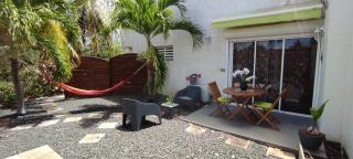 Studio MADRAS AVEC PISCINE PARTAGEE A 5 MN DE LA MER - Saint-François - 4