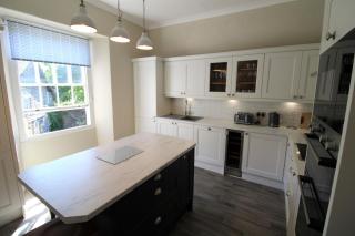 Bakers Rest ideal for 2 families centrally located in Grasmere with walks from the door - 2