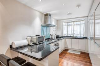 Modern 2 bedrooms 2bathrooms behind Nobu hotel - Londra - 9