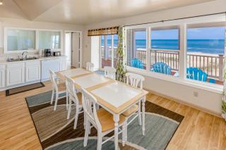 Oceanfront Villa - 3